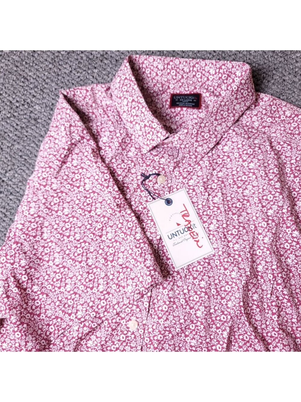 UNTUCKit Chaddsford Shirt Mens 2XL Slim Light Red Paisley Floral Short Sleeve